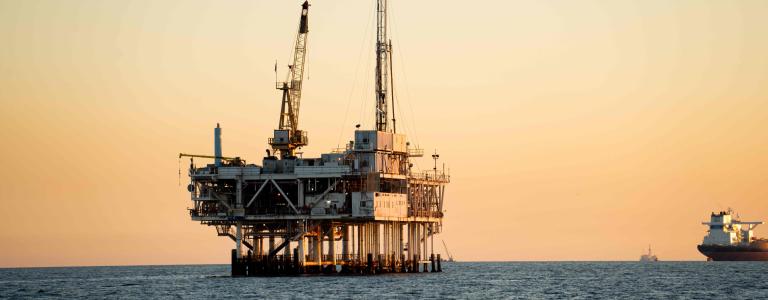 Giant Offshore Oil Platform Rig Drilling