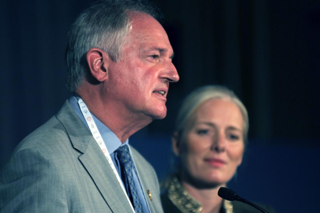 Paul Polman and Minister Catherine McKenna